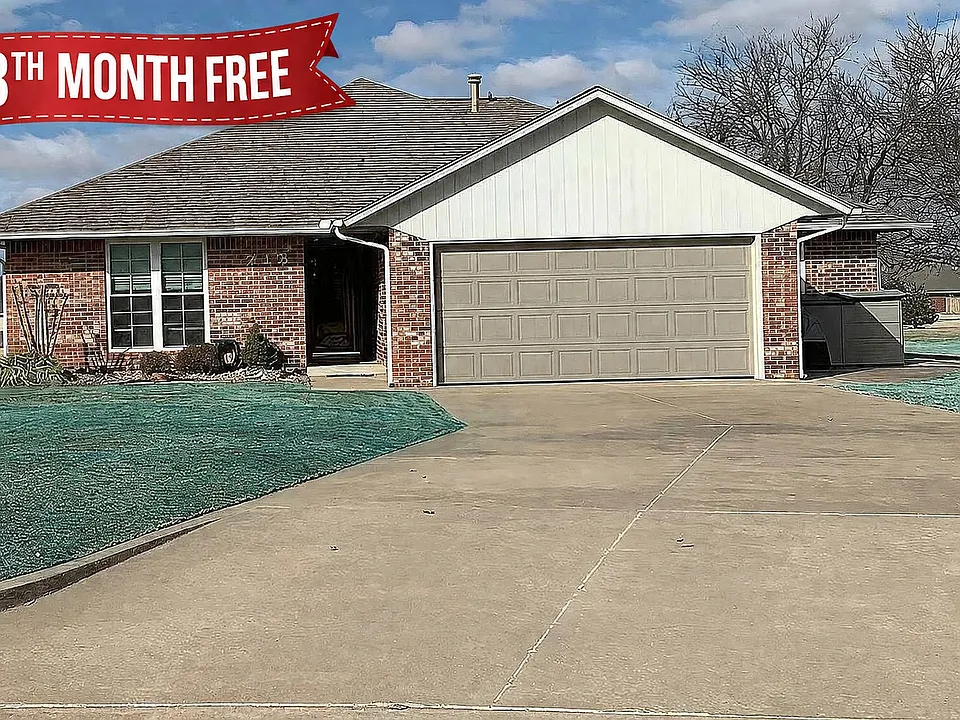 713 N Willow Branch Way
