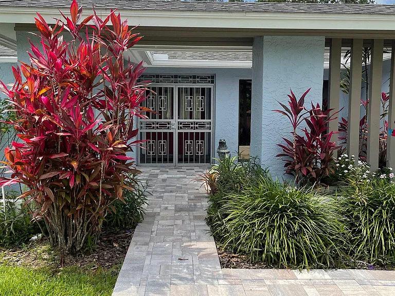3174 Sandy Ridge Dr — Photo 4