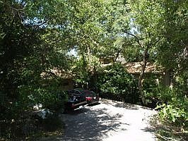 Home for Sale in Lakeway, Texas $345,000
