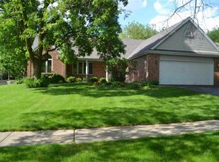 5908 Shelford Ln, Rockford, IL 61107