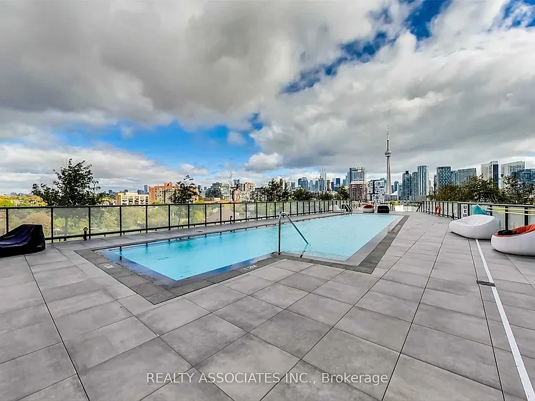 30 Ordnance St #1009 — Photo 32