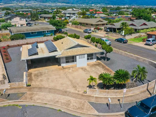 708 Hina Pl, Kahului, HI 96732