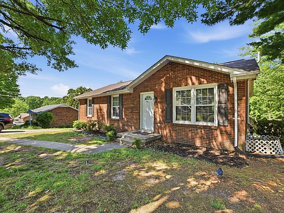 2nd image of 1810 Apex Dr