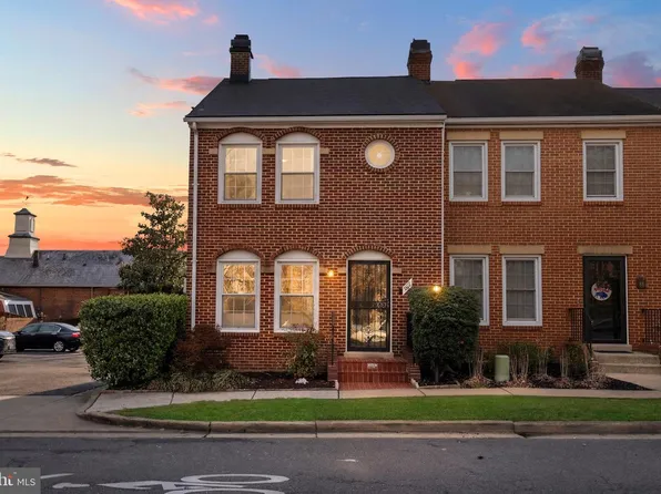 502 S Columbus St, Alexandria, VA 22314