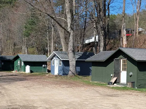 90 Monadnock Highway, Swanzey, NH 03446