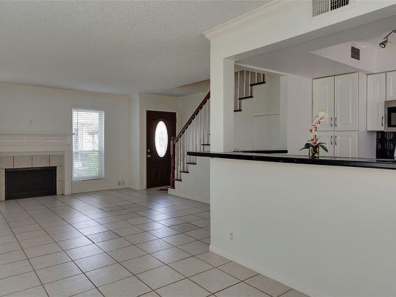 5th image of 6201 Beverlyhill St APT 12