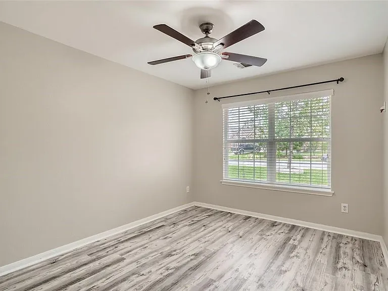 2920 Cajuiles Dr — Photo 23