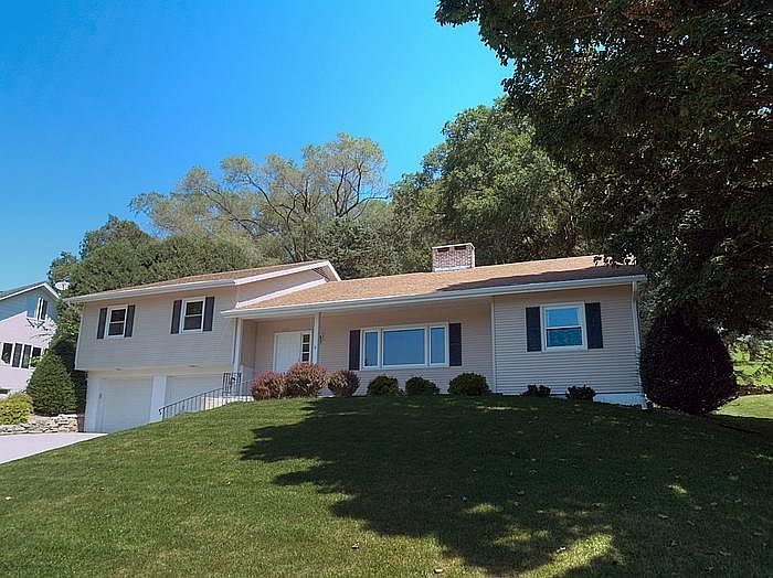 1st image of 1117 Cliffwood Ln