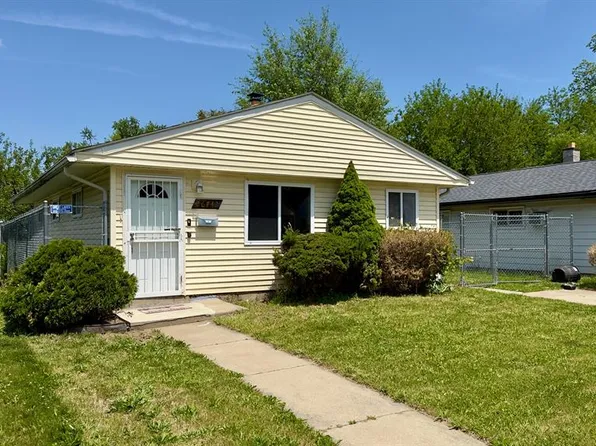 26742 Penn St, Inkster, MI 48141