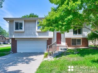 3724 S 153rd St, Omaha, NE 68144