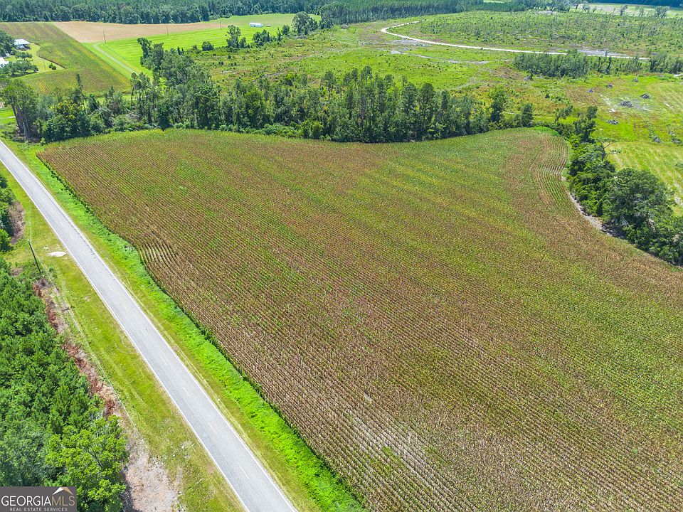 2nd image of 600 Teakwood Rd