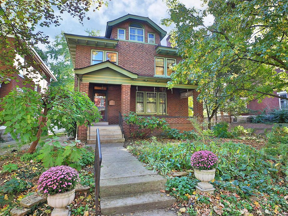 1st image of 87 E Northwood Ave