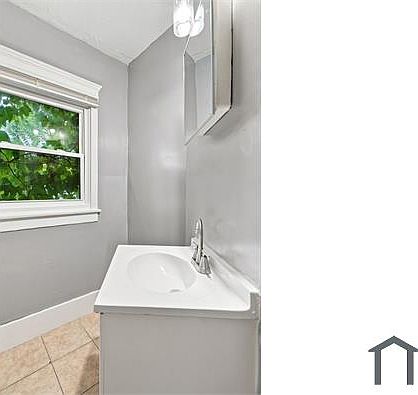 19391 Greeley St, photo 16