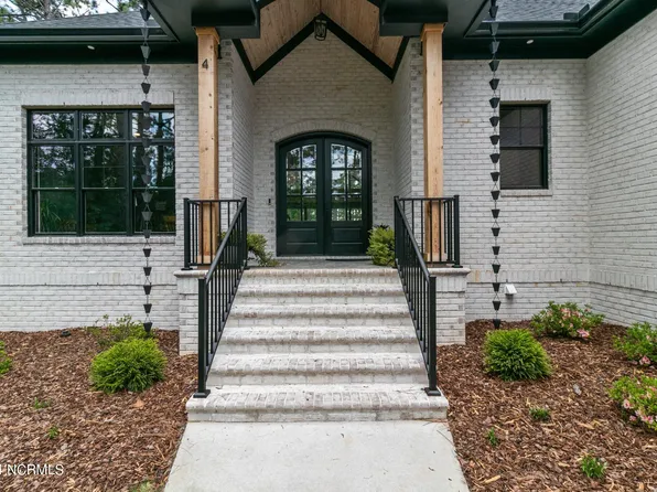 4 Kenilwood Court, Pinehurst, NC 28374