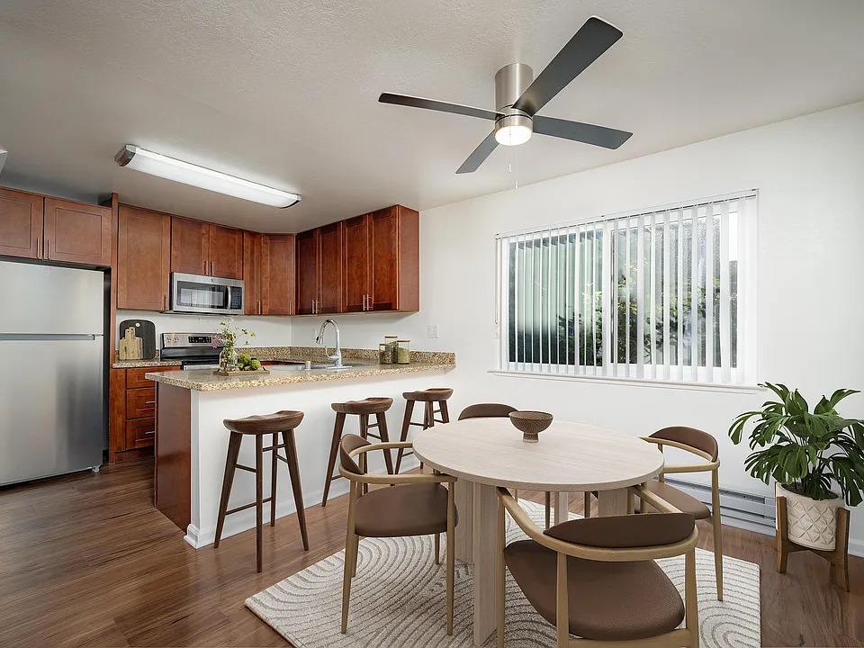740 Casanova #2 kitchen_up_ate 1