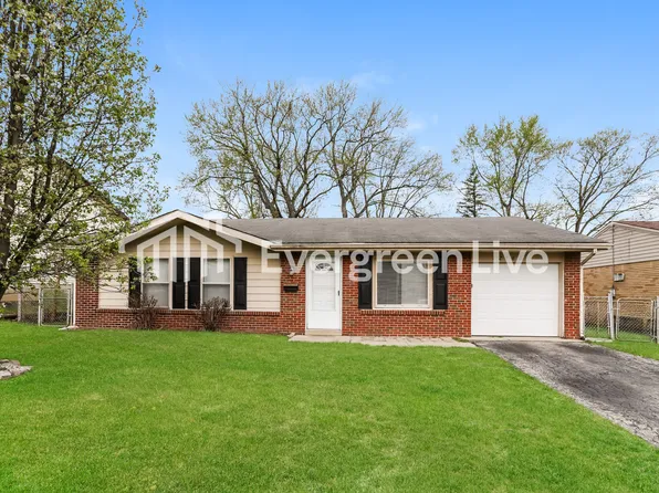 12180 Wincanton Dr, Cincinnati, OH 45231