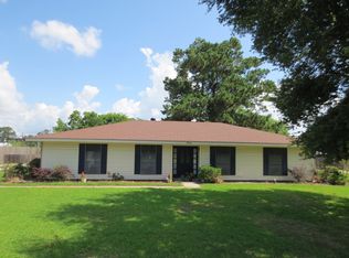 3544 Necess Rd, Lake Charles, LA 70605