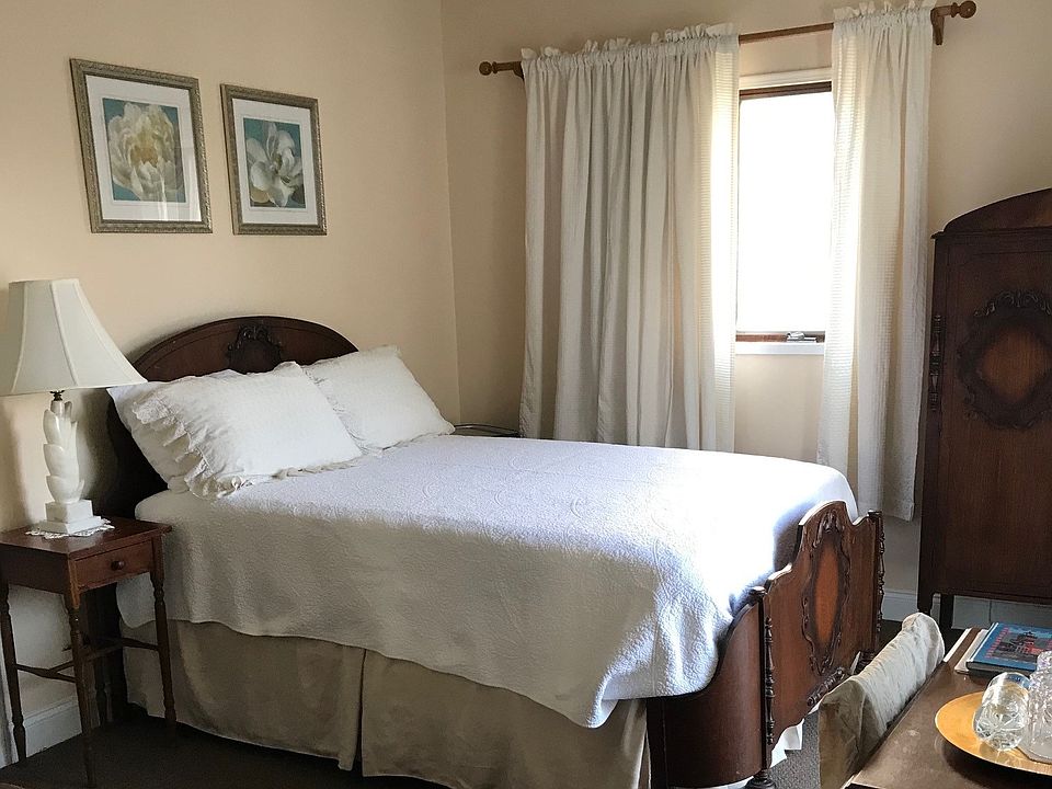 1st image of 84 Prospect St #2