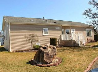 12 Vincent Ct, Bear, DE 19701