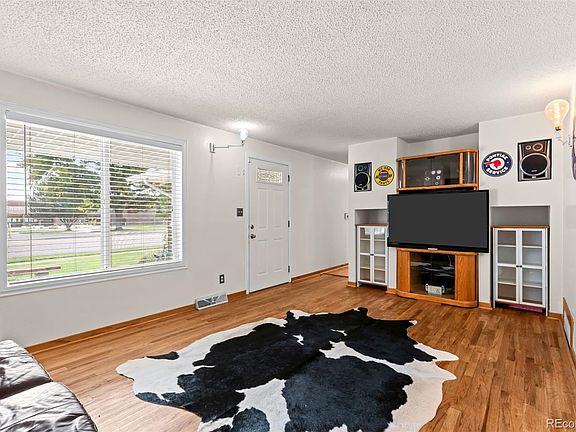 3rd image of 4503 S Quitman Street