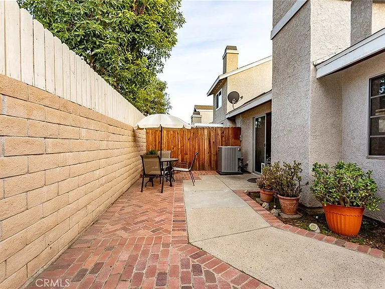 1653 Toyon Pl — Photo 4