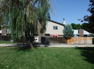 21 Newark St UNIT B, Aurora, CO 80012