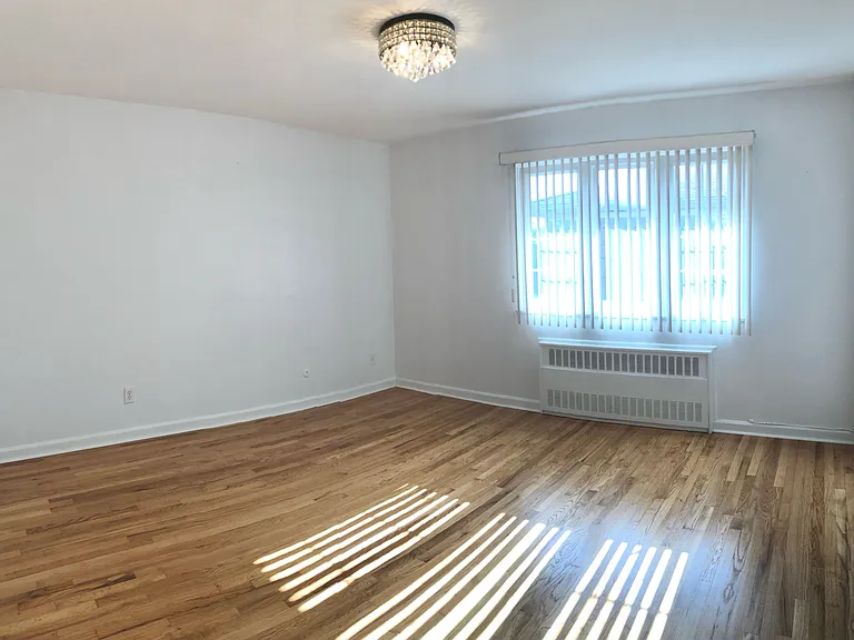 1428 Anderson Ave #2 — Photo 6