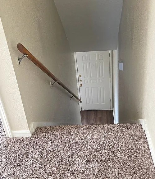 3204 Hereford Ln — Photo 25