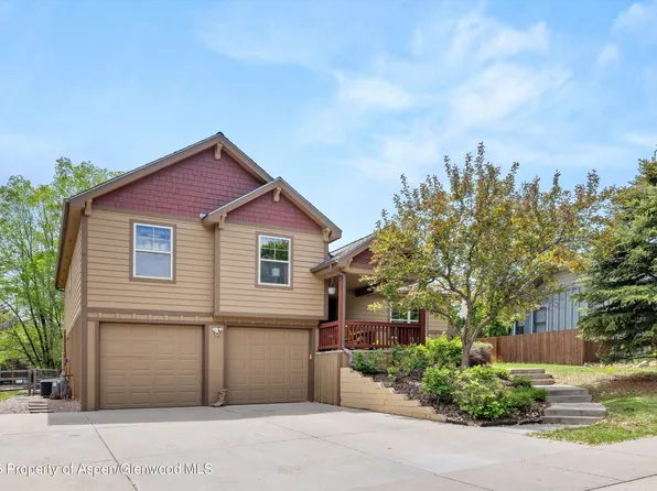 4122 Sky Ranch Dr, Glenwood Springs, CO 81601