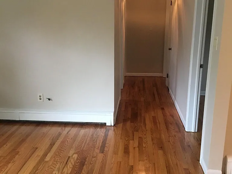 5770 Silo Hill Rd — Photo 10