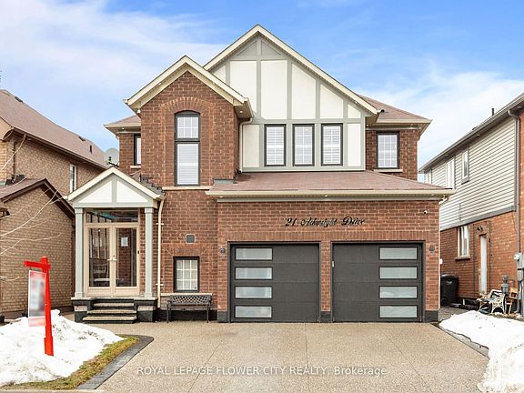 2nd image of 21 Arkwright Dr