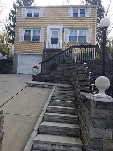 8010 Lincoln Rd photo 1