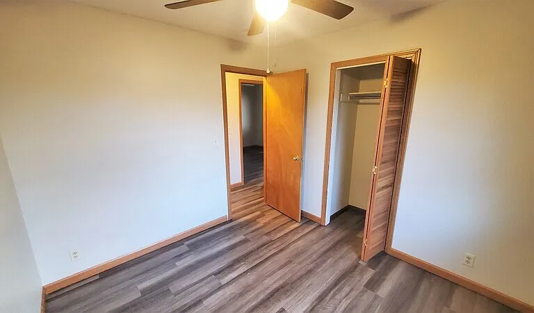 6235 Langdon Ave SW — Photo 18