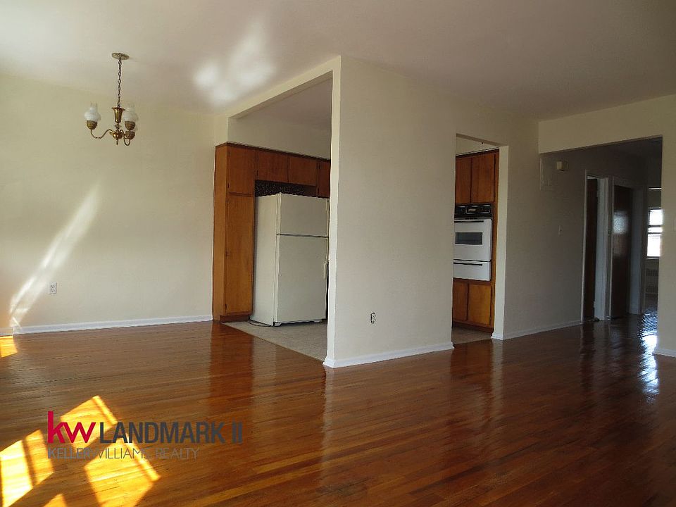 1st image of 3133 73rd St #3
