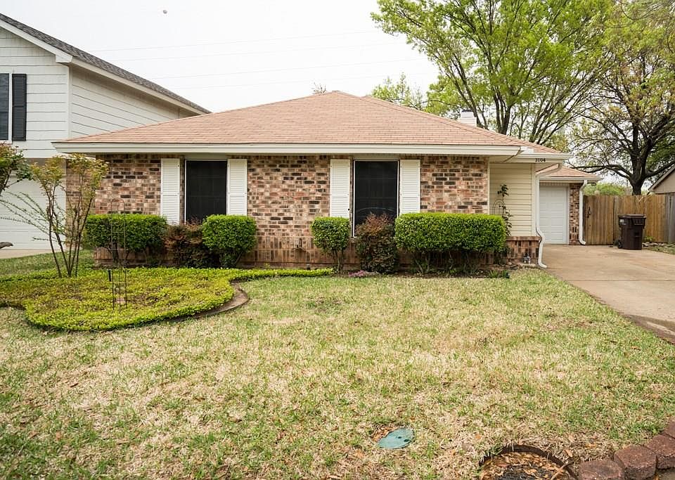 1st image of 3104 Boxwood Ln