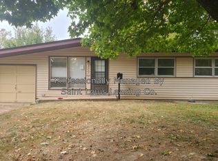 9307 Clarion Dr, Saint Louis, MO 63136