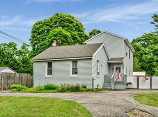 747 Little East Neck Rd, West Babylon, NY 11704