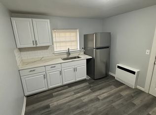 2443 S 50th Ave APT 2A, Cicero, IL 60804