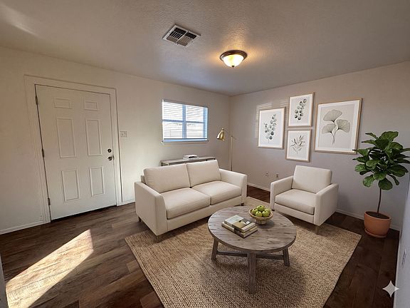 5th image of 4345 Ridgedale Ave