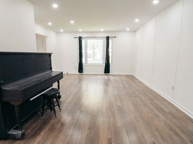 6568 Harmony Ave — Photo 4