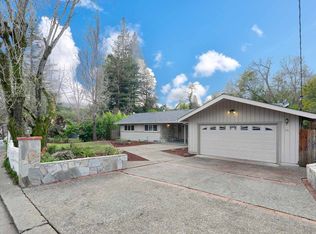 176 Ivy Dr, Orinda, CA