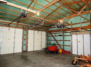 1700 Cedarpointe Dr NE, Corydon, IN 47112