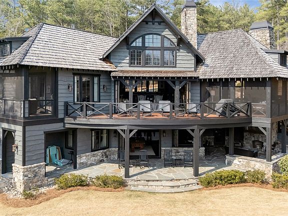 3rd image of 231 Quay Ct