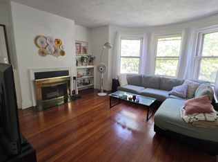 184 Naples Rd APT 5, Brookline, MA 02446