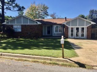 104 Cheyenne St, Poteau, OK 74953