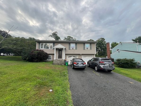 1 Pearsall Dr