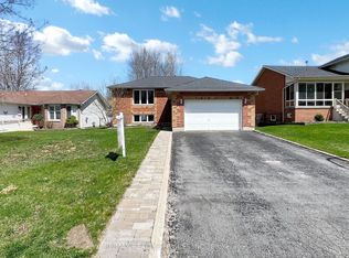 35 Innisbrook Dr, Wasaga Beach, ON L9Z 1G2