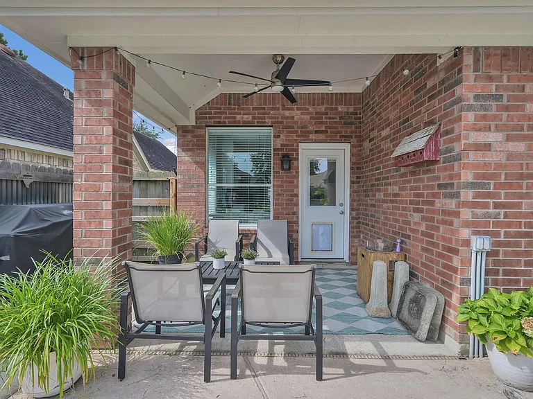 3423 Auburn Hollow Ln — Photo 22