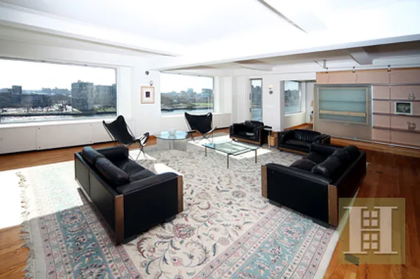 Sold by Halstead Real Estate | media 16