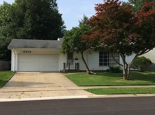 2204 Trowbridge Rd, Springfield, IL 62703